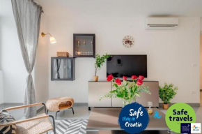 LCT Central Vintage Apartment